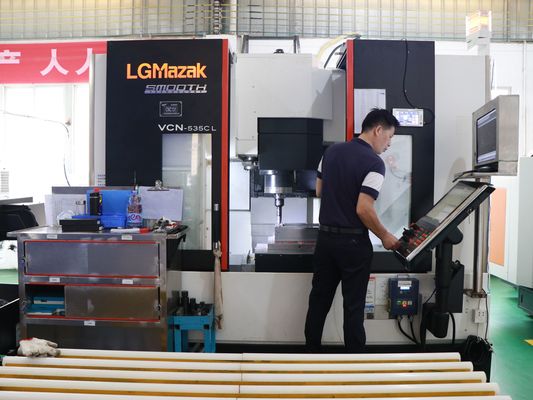 Stal ASTM 1050 Plastikowa podstawa formy Standardowy kształt do użytku przemysłowego
